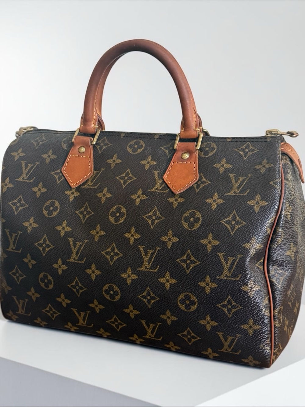 Authenticated Louis Vuitton Speedy 30 Vintage Monogram Bag! EUC! COA! - Picture 2 of 16